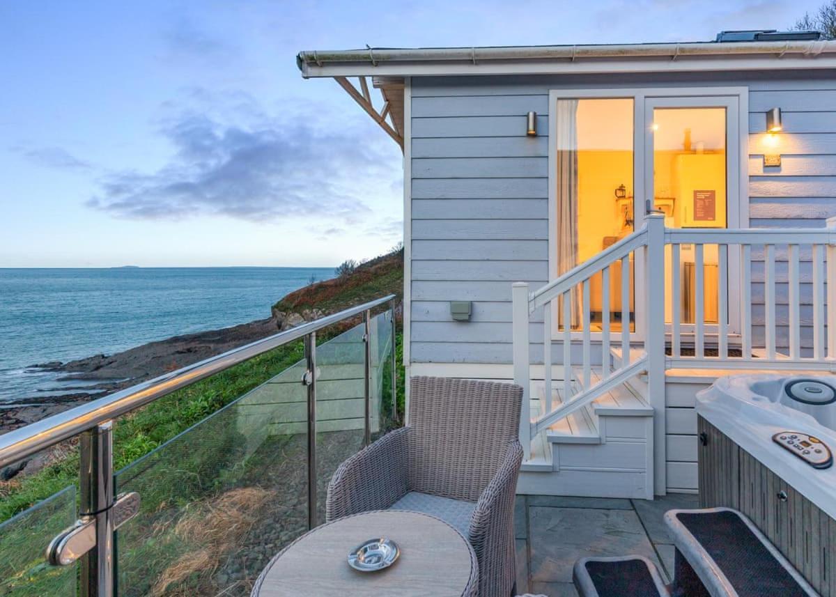 אילפרקומב Beach Cove Coastal Retreat מראה חיצוני תמונה